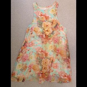 Mika and Gala mini floral flowy dress